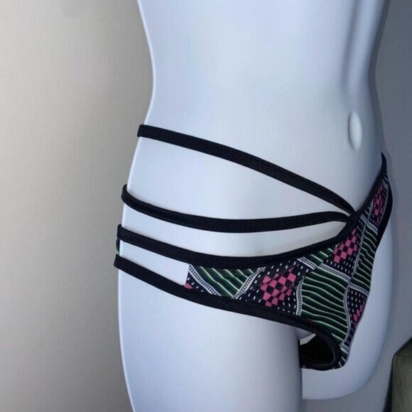Geo Print‎ Strappy Triangle Bikini Two Piece Swimsuits Juniors L NWT - Picture 3 of 9